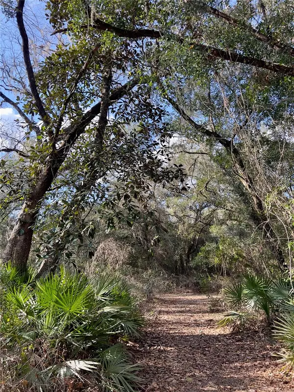 Ocala, FL 34472,00 OAK RD