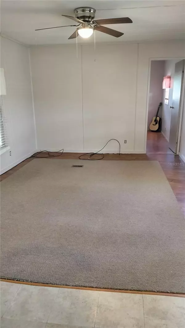 Zephyrhills, FL 33542,38708 WINDFLOWER AVE