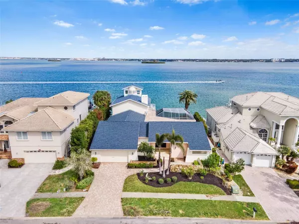 Clearwater Beach, FL 33767,849 HARBOR IS