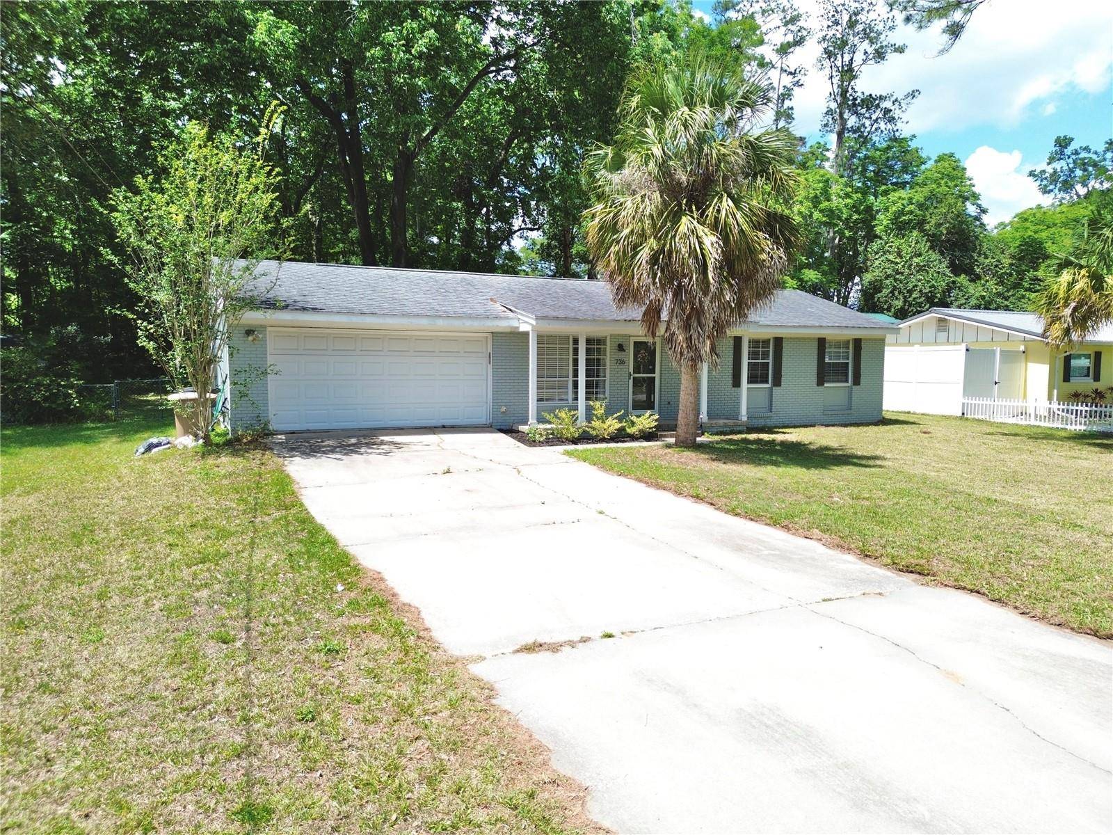 736 NE 26 TER, Ocala, FL 34470