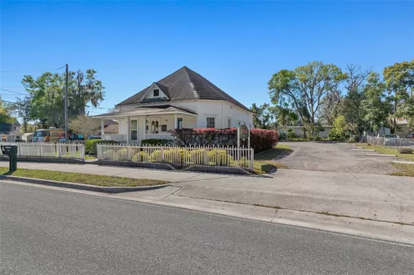 Inverness, FL 34450,401 TOMPKINS ST