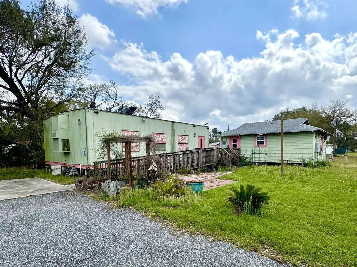 Bushnell, FL 33513,219 W SEMINOLE AVE