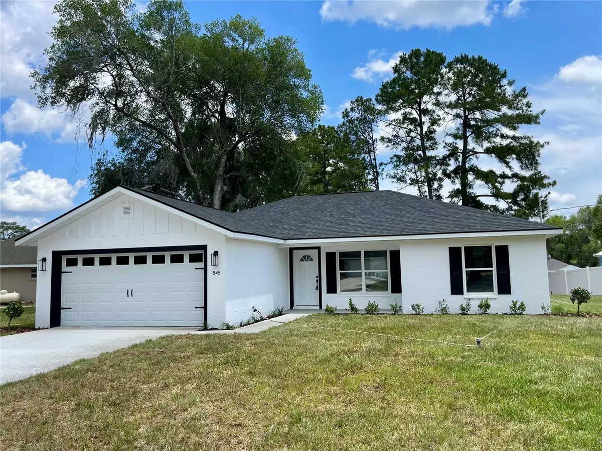 Silver Springs, FL 34488,845 NE 130 TER