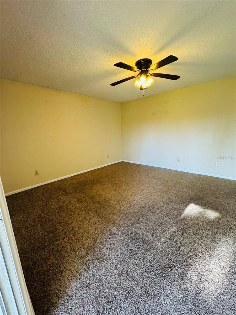 Ocala, FL 34472,584 BAHIA CIR #B