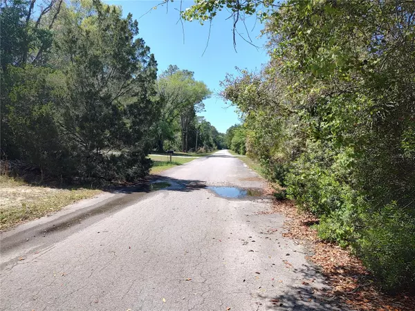 Crystal River, FL 34429,755 NE 1ST ST