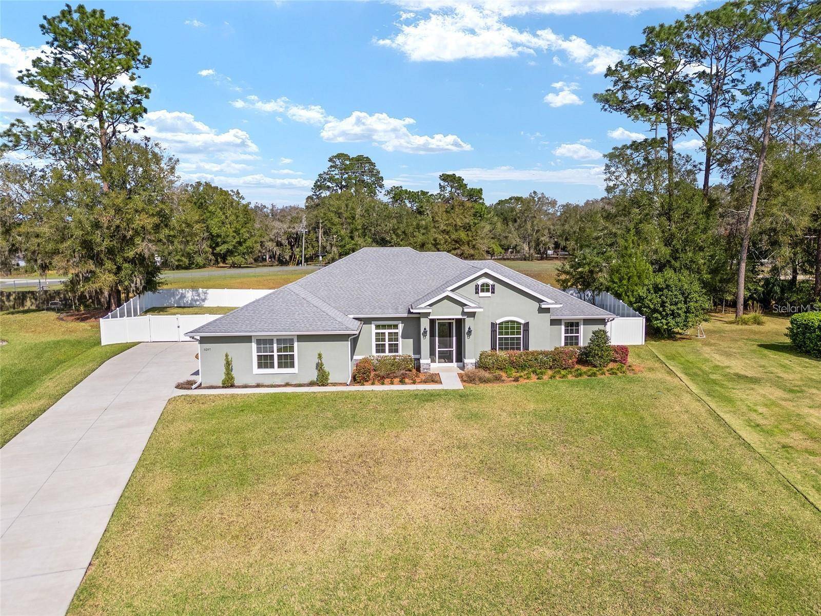 Ocala, FL 34480,5297 SE 39 LOOP