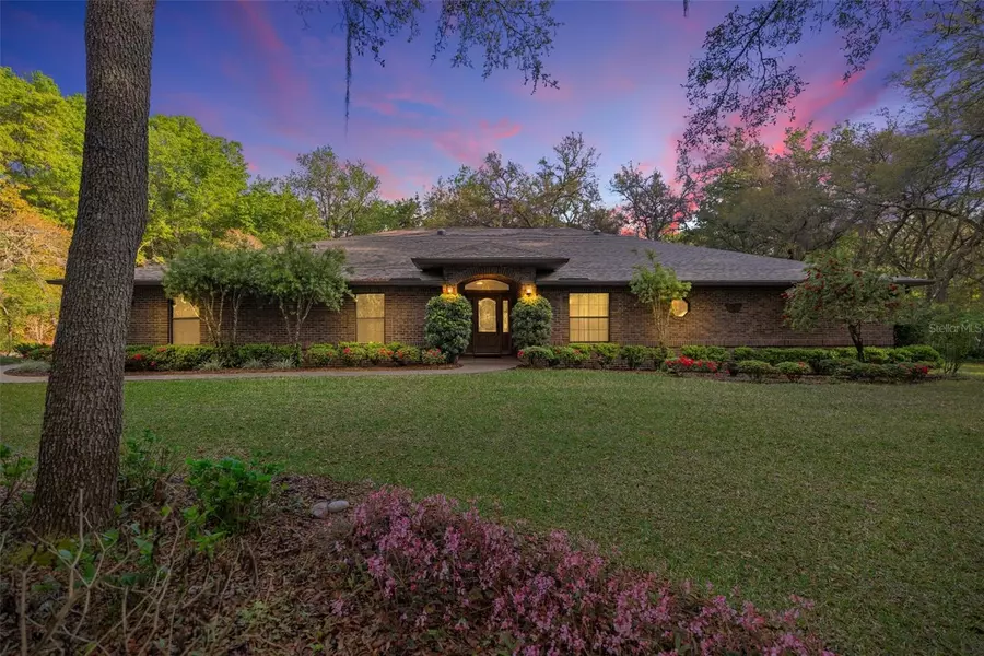 5889 NE 43RD LANE RD, Silver Springs, FL 34488