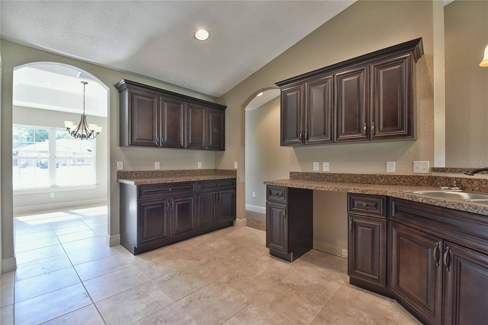 Ocala, FL 34473,2566 SW 176 LOOP