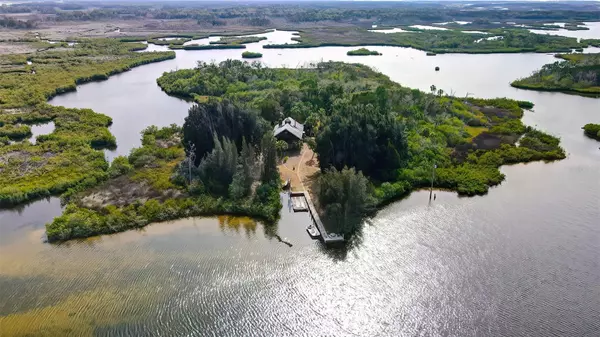 13835 RICKS IS, Crystal River, FL 34429