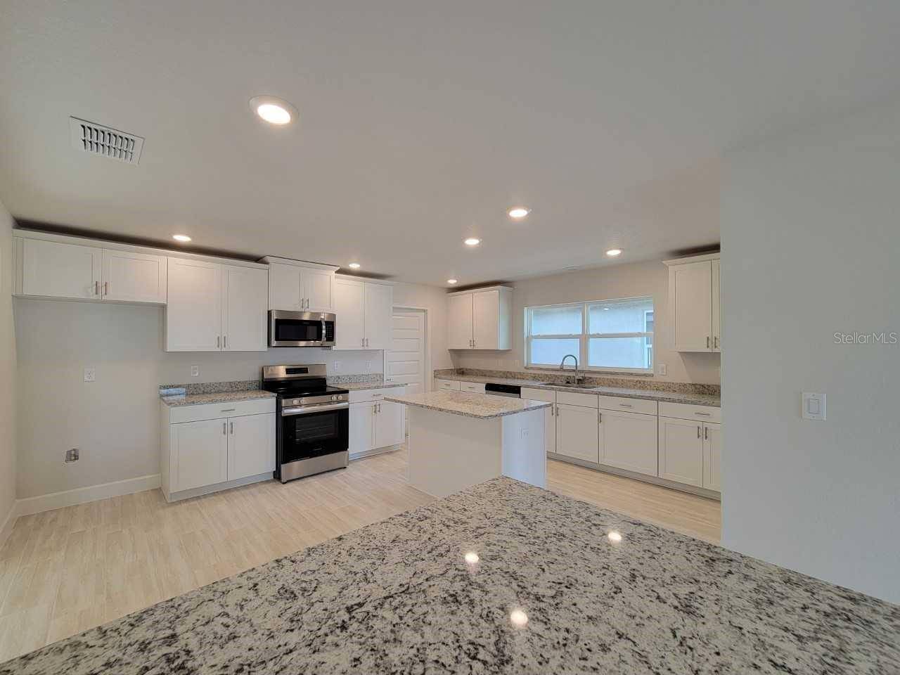 Ocala, FL 34476,9553 SW 42ND AVE