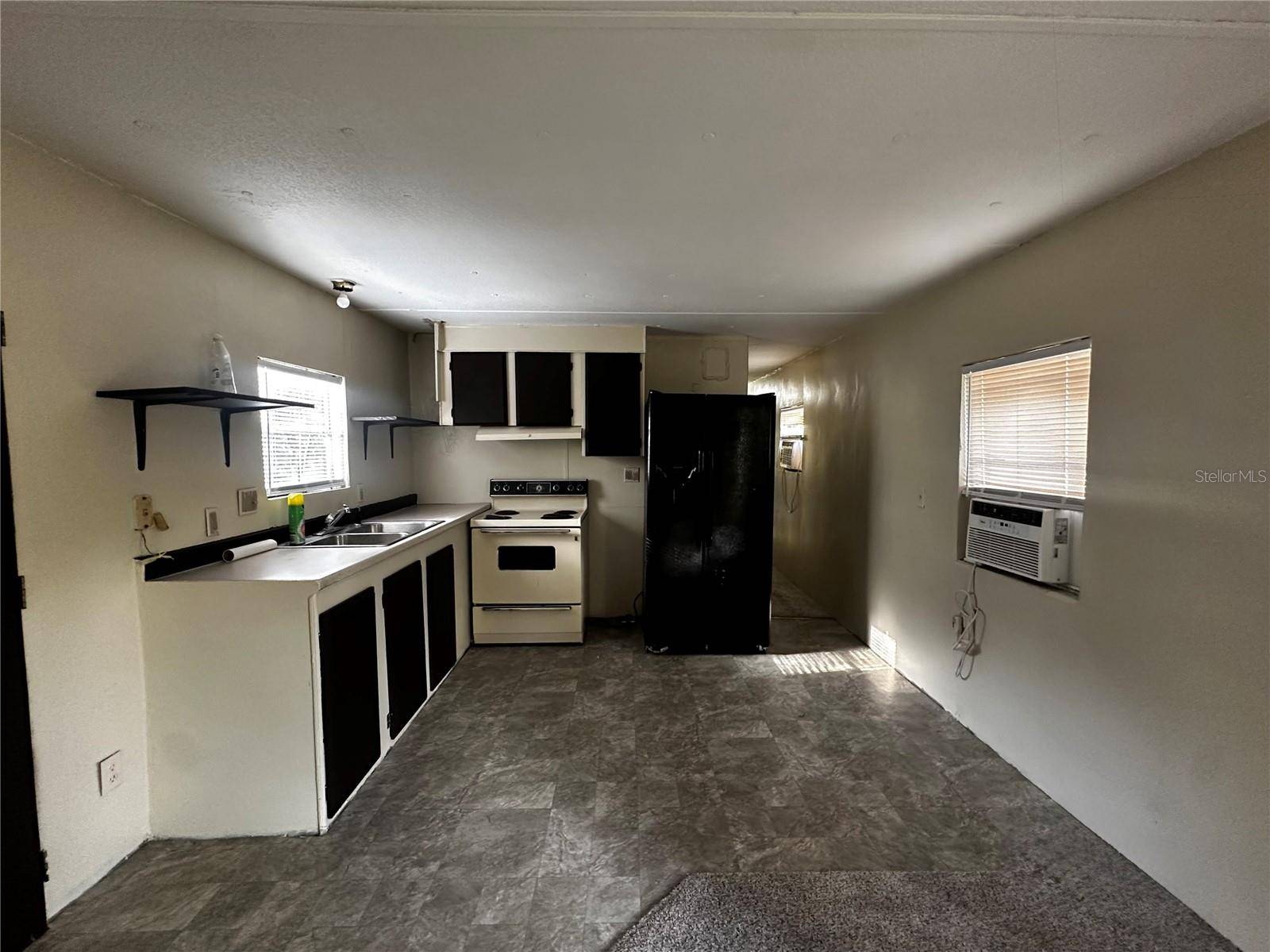 Silver Springs, FL 34488,4050 NE 171ST CT