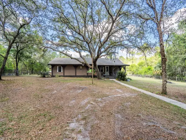 Fort Mc Coy, FL 32134,13455 NE 228TH LANE RD