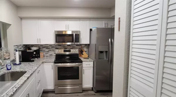 Ocala, FL 34470,2843 NE 3RD ST #109