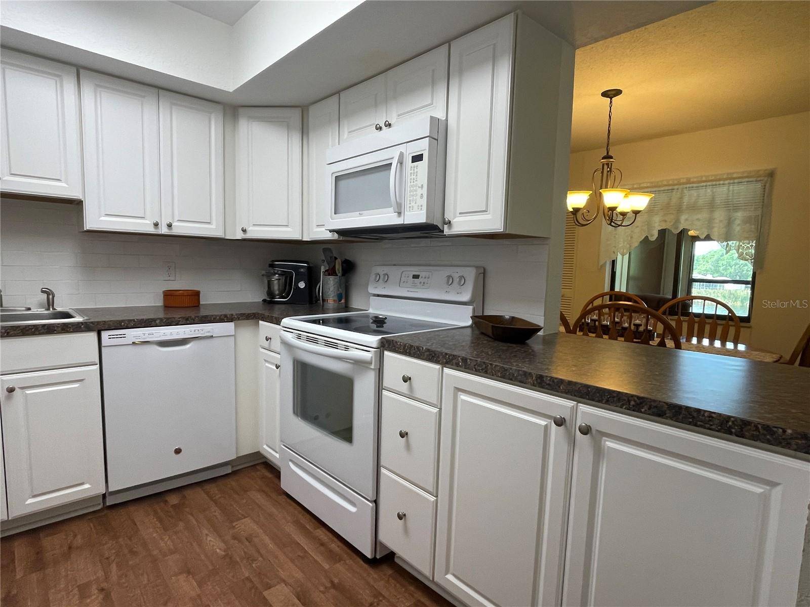 Ocala, FL 34472,673 MIDWAY DR #B