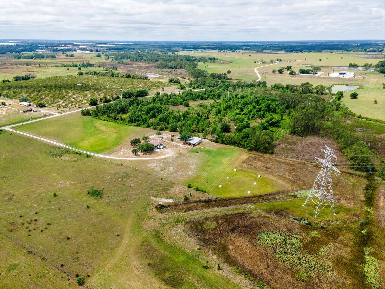 Howey In The Hills, FL 34737,22111 OBRIEN RD