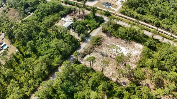 Alva, FL 33920,2005 COLUMBUS AVE