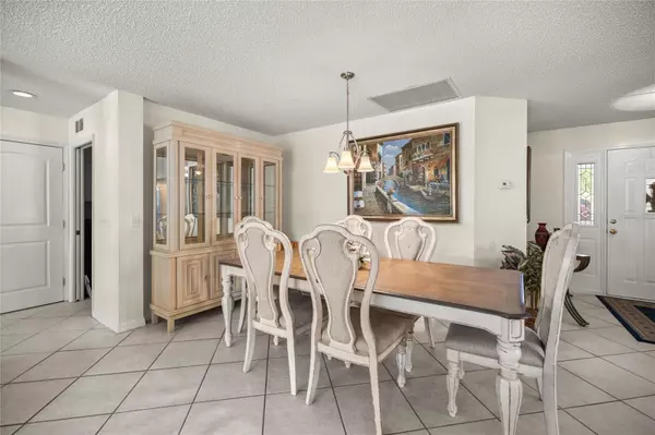 Ocala, FL 34481,9452 SW 93RD LOOP