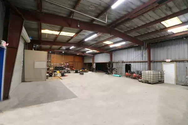 Ocala, FL 34472,5 OAK DR