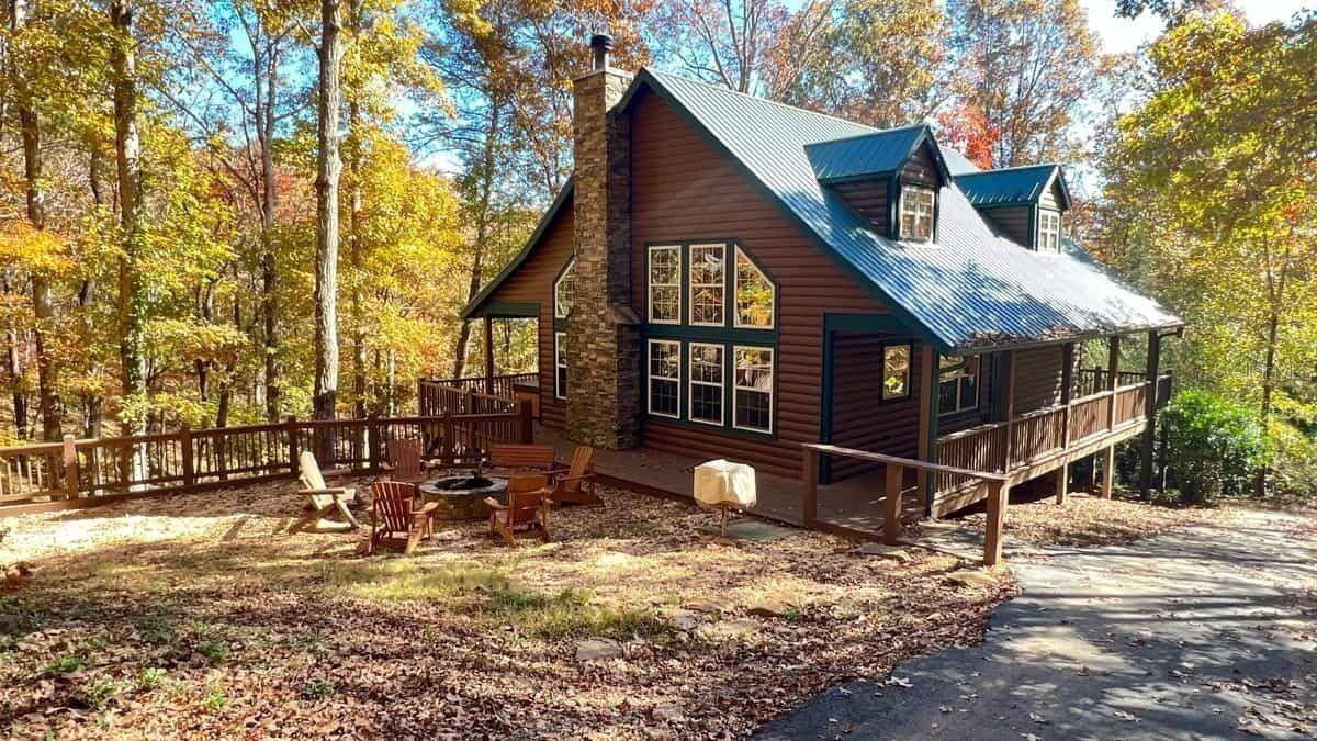 163 SEQUOIA TRCE, Cleveland, GA 30528