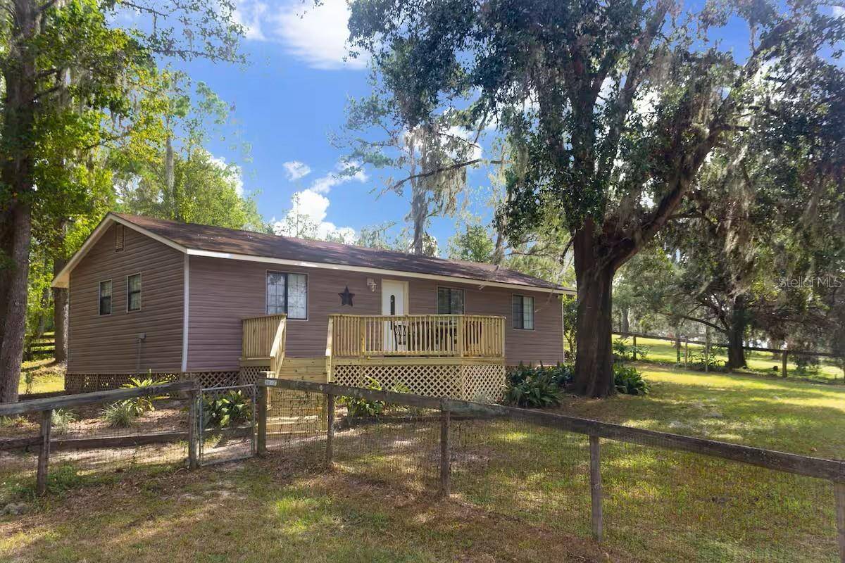 14121 NW HIGHWAY 225, Reddick, FL 32686