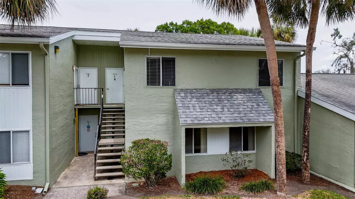 Ocala, FL 34472,559 FAIRWAY CIRCLE #A