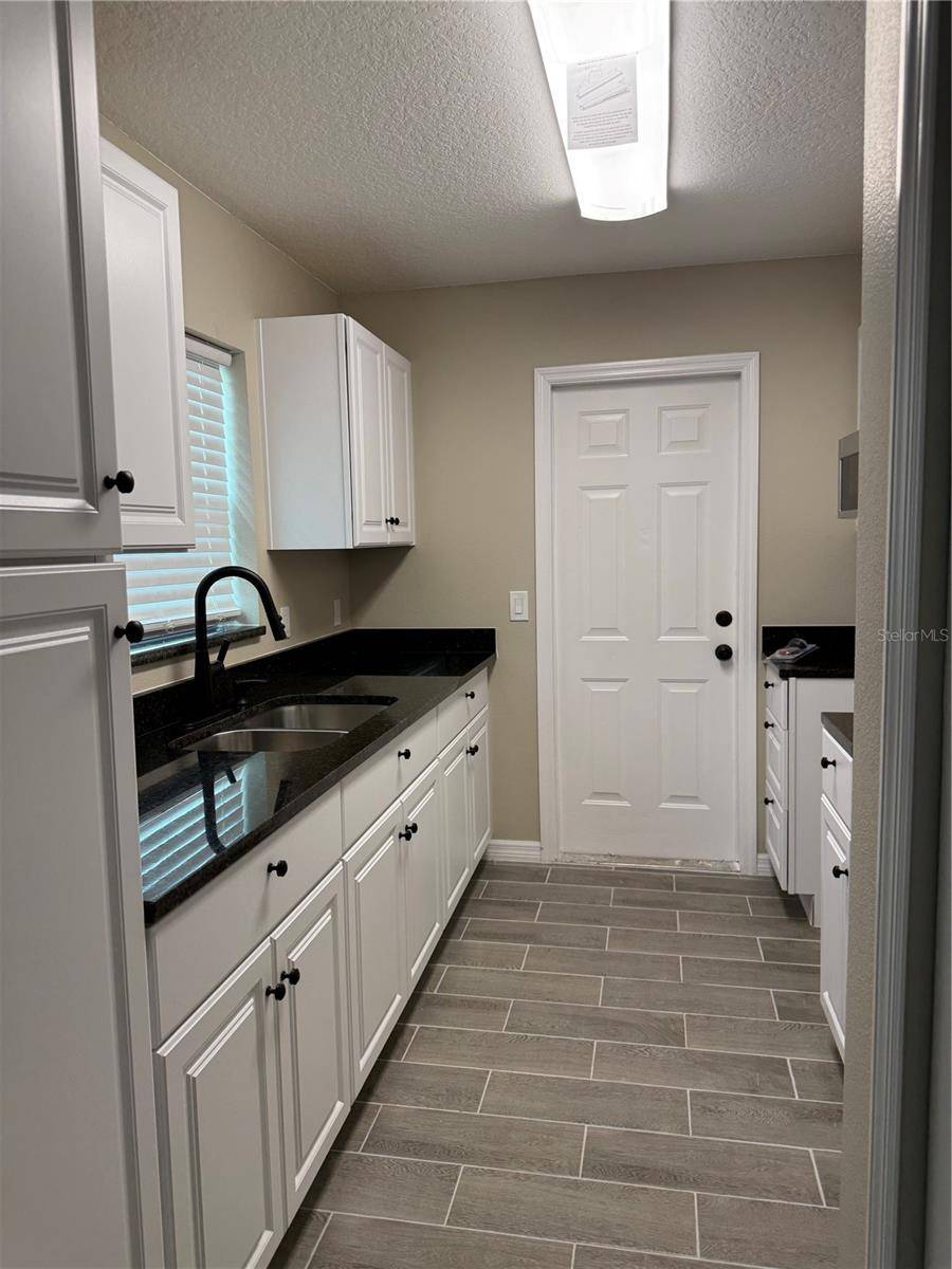 Ocala, FL 34480,7859 JUNIPER RD