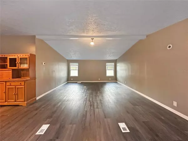 Silver Springs, FL 34488,3860 NE 60TH CT