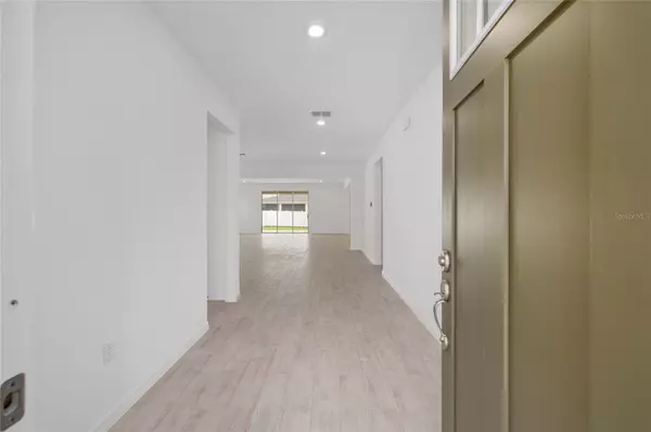 Ocala, FL 34481,5894 SW 77TH CT