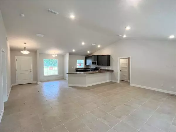 Summerfield, FL 34491,8664 SE 162ND ST