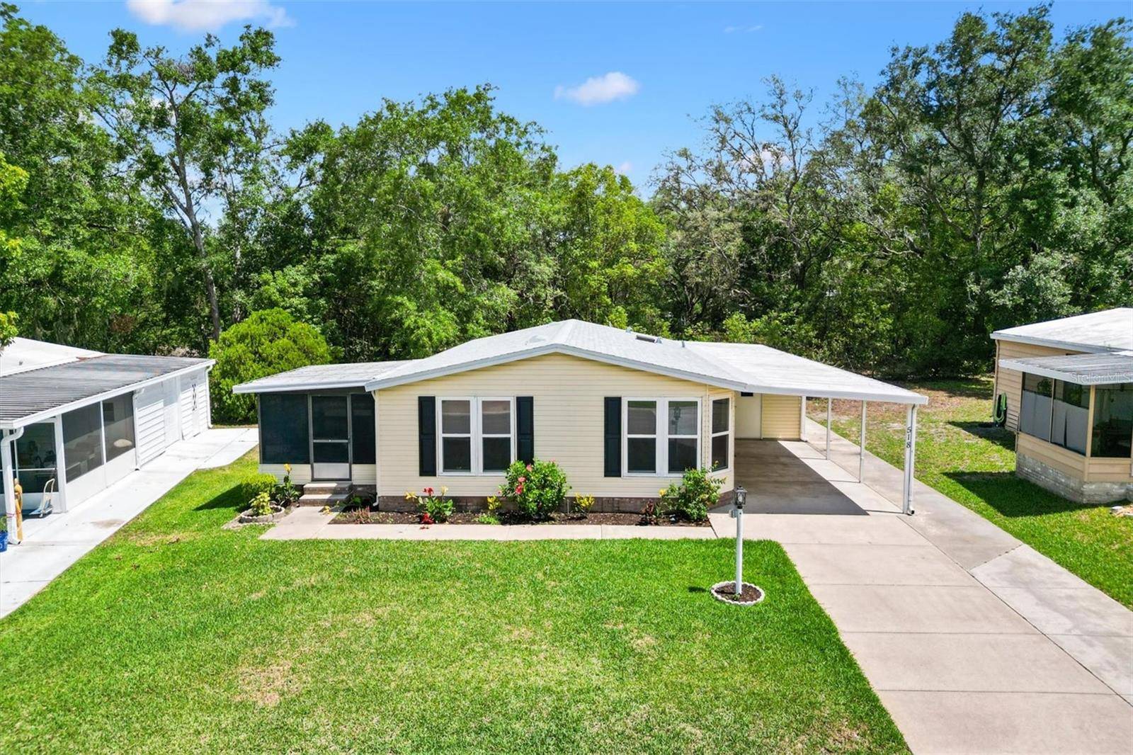 Lady Lake, FL 32159,518 SAINT ANDREWS BLVD