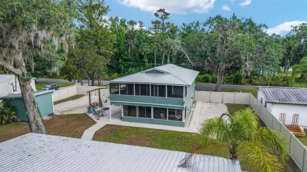 Astor, FL 32102,24628 FOX RD