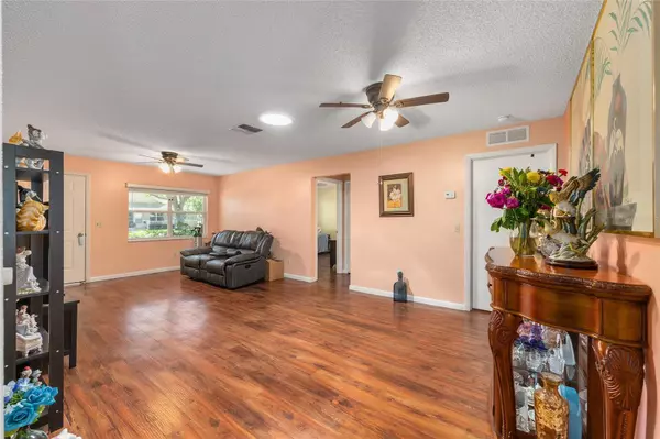 Ocala, FL 34481,9661 SW 95TH CT #B