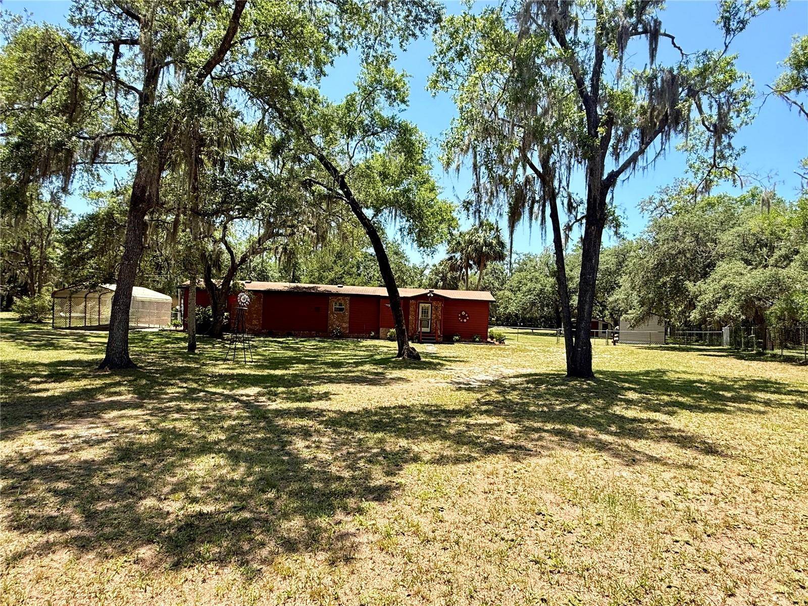Inglis, FL 34449,310 DEBRA ST