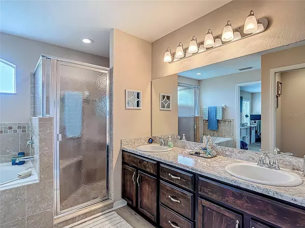 Zephyrhills, FL 33541,6812 GIDEON CIR