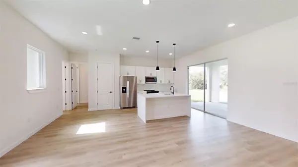 Ocala, FL 34473,15215 SW 43RD CT