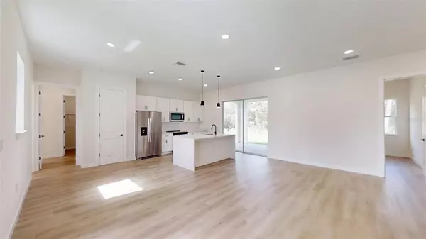 Ocala, FL 34473,15215 SW 43RD CT