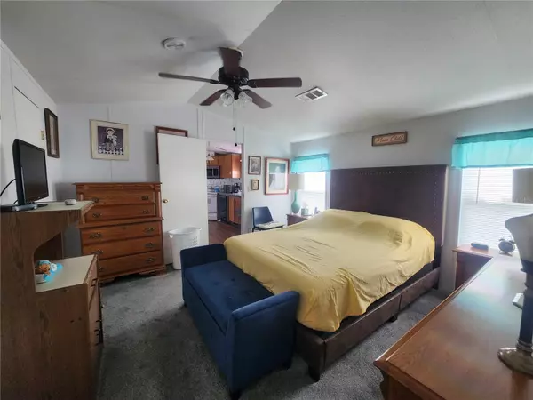 Ocala, FL 34470,6750 NE 1ST PL