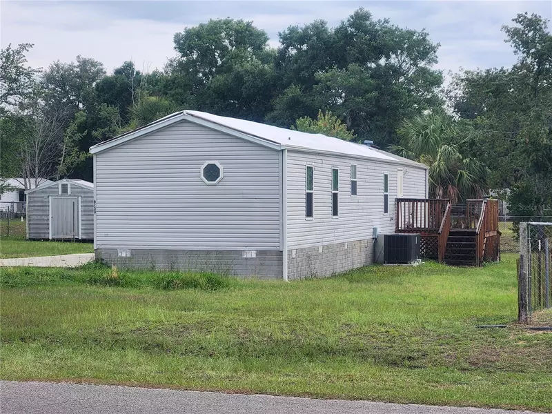 6750 NE 1ST PL, Ocala, FL 34470