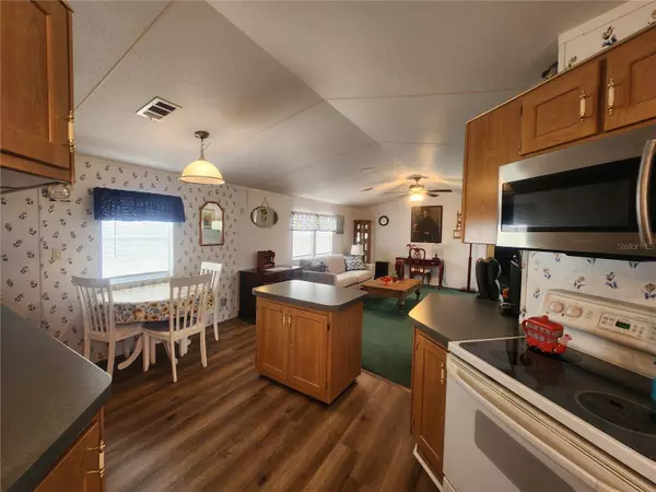 Ocala, FL 34470,6750 NE 1ST PL