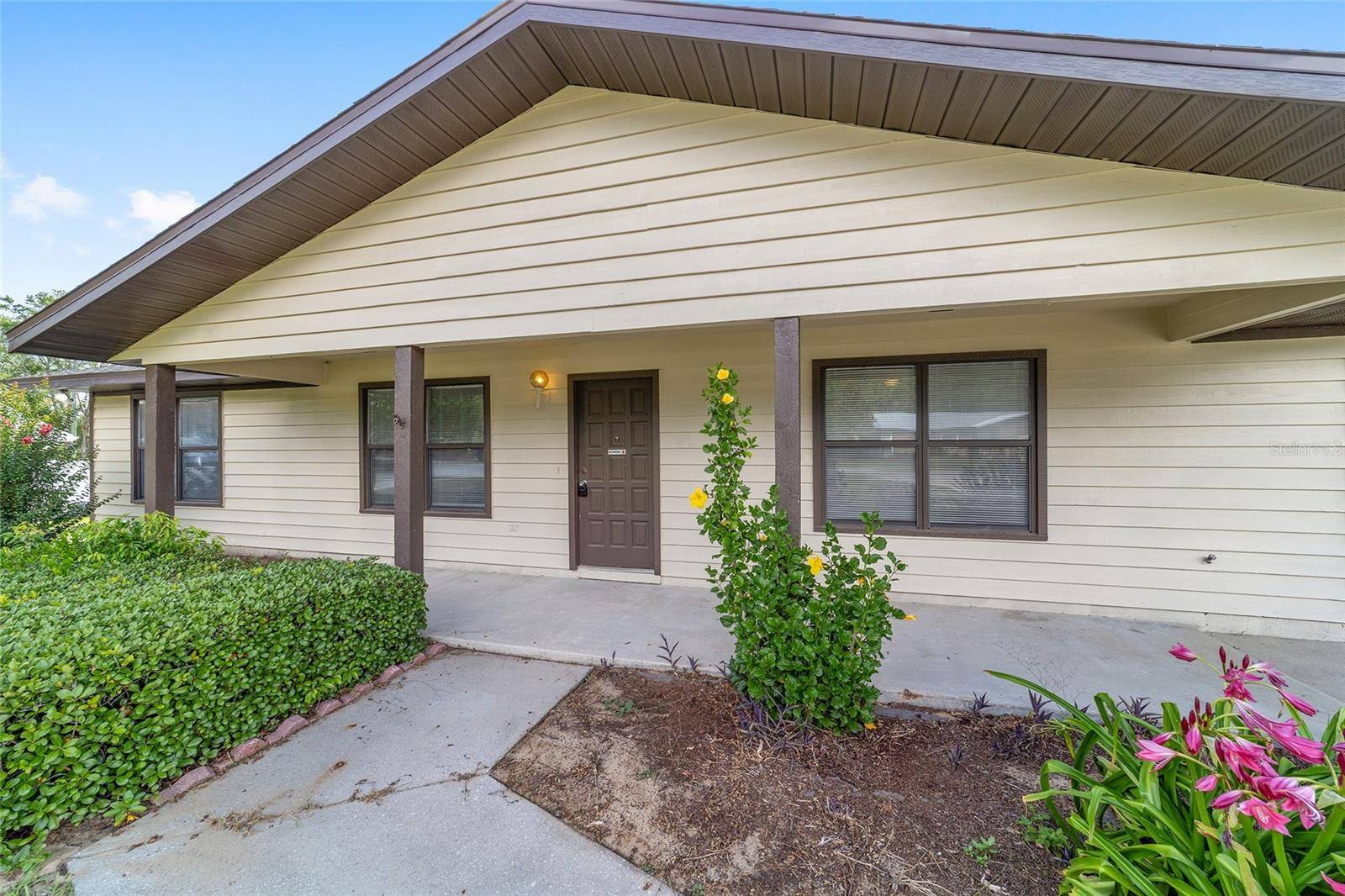 Ocala, FL 34480,6320 SE 42ND CT