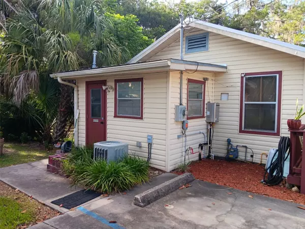 Williston, FL 32696,15 SE 5TH ST