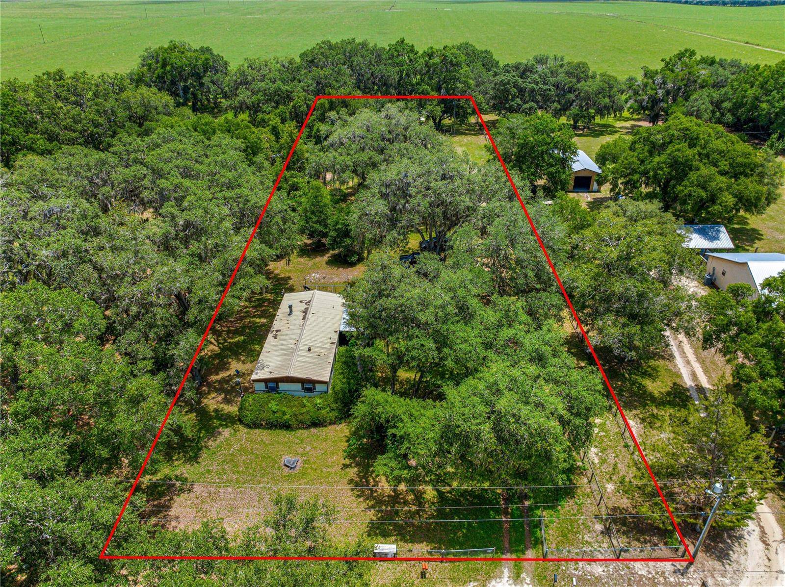 Anthony, FL 32617,12365 NE 45TH TER