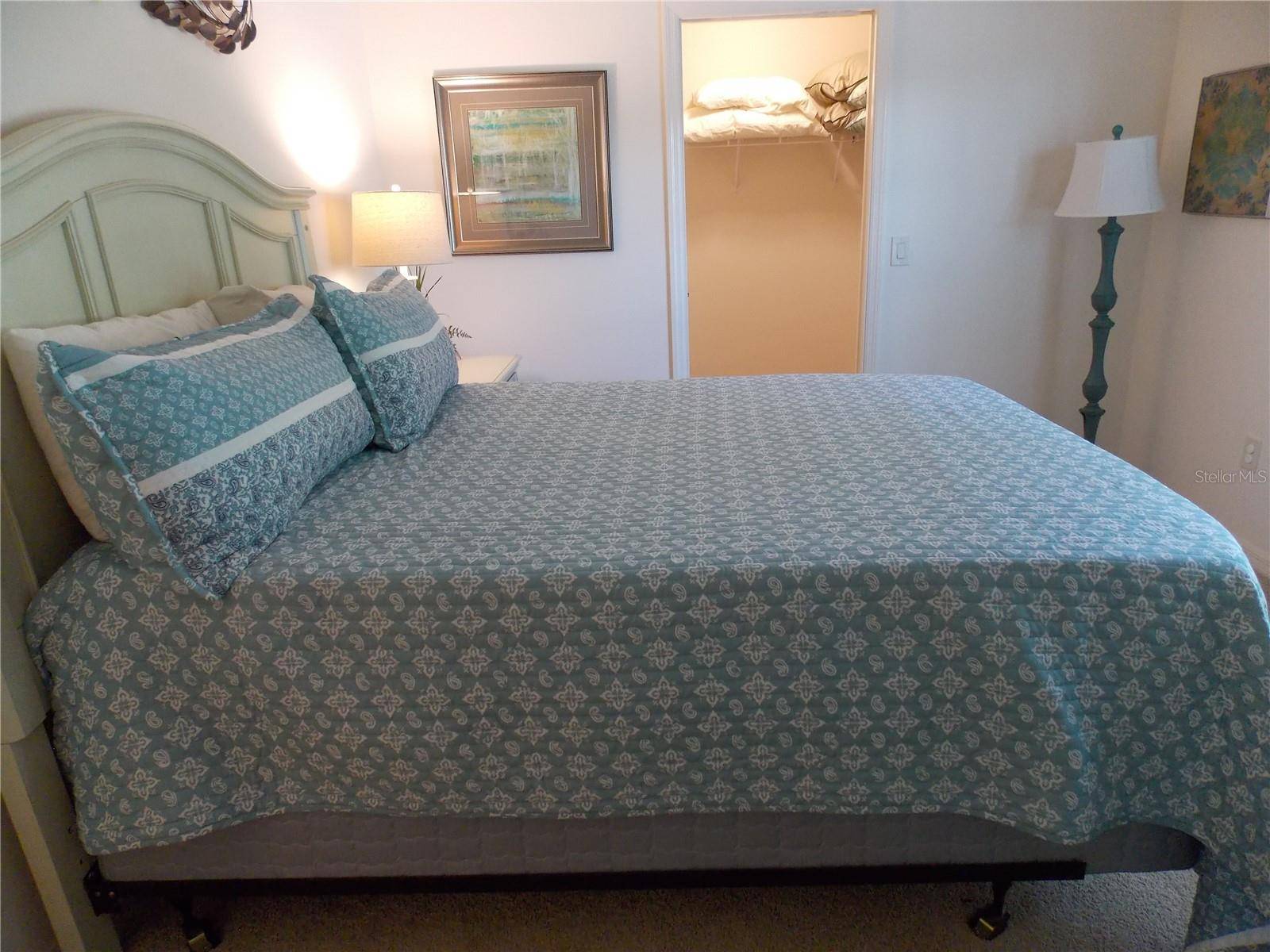 The Villages, FL 32163,1512 SHALE TRAIL LOOP