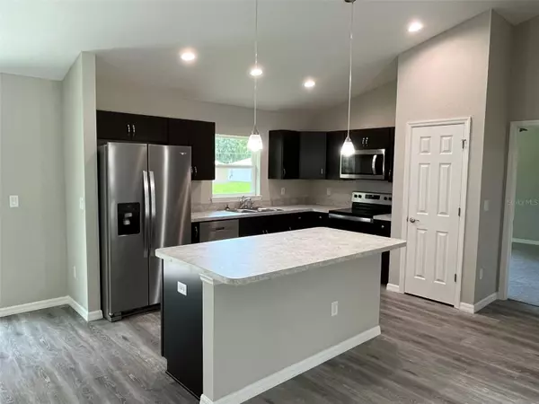 Ocala, FL 34480,8795 JUNIPER RD