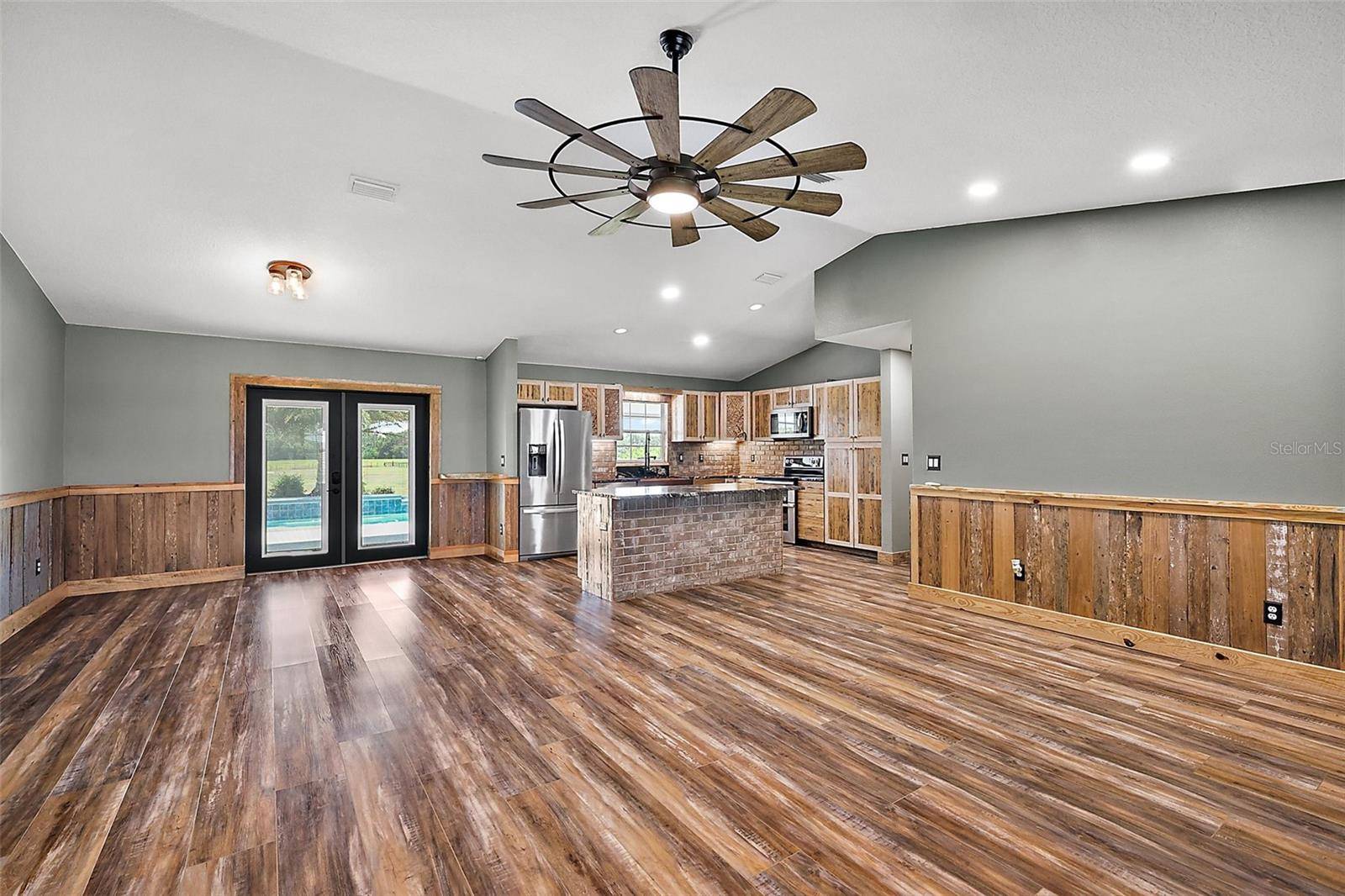 Summerfield, FL 34491,15360 SE 73RD AVENUE