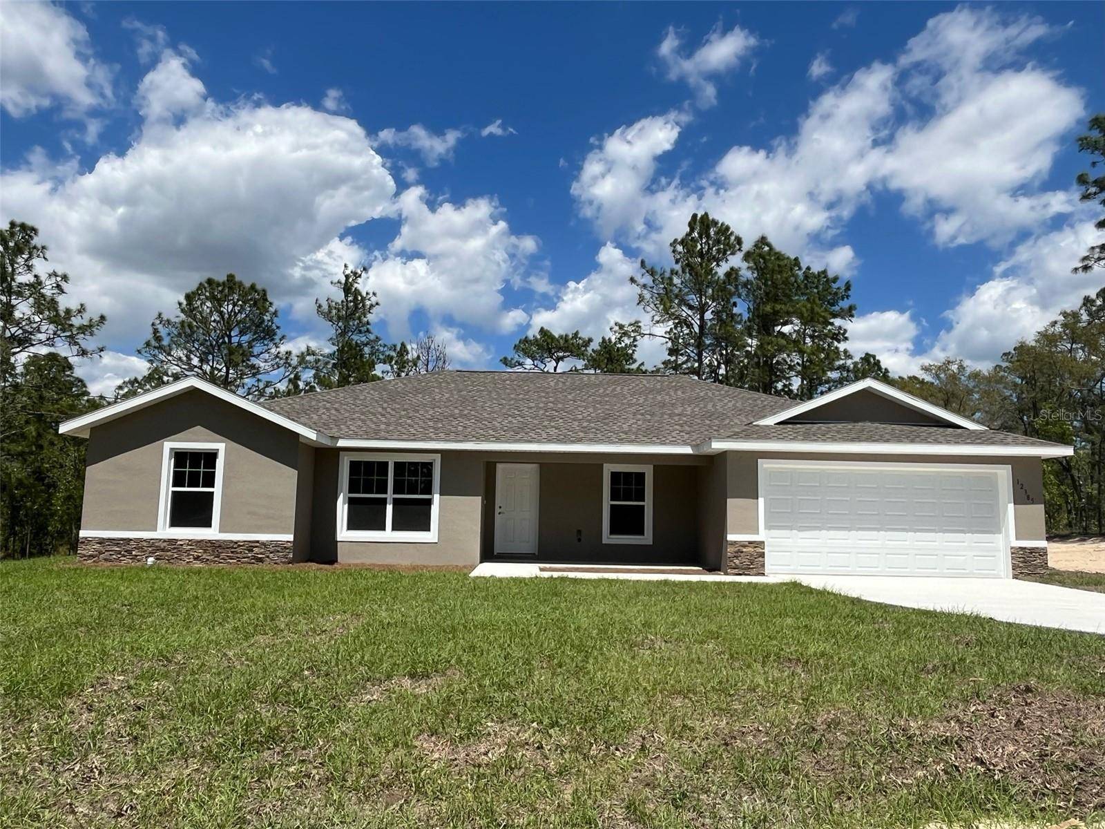 3870 W FOUNTAIN LN, Citrus Springs, FL 34433