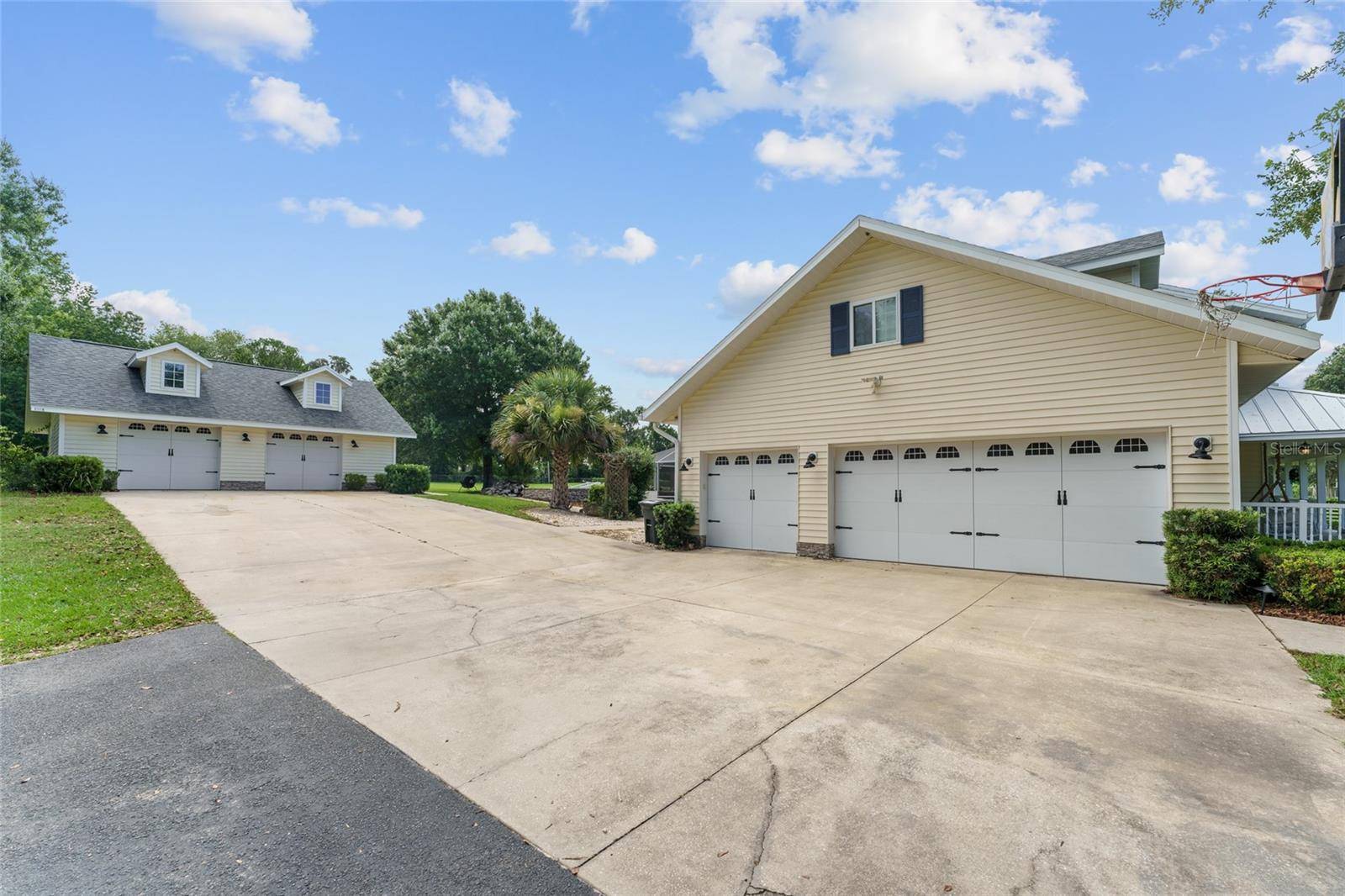 Ocala, FL 34476,9095 SW 9TH TER