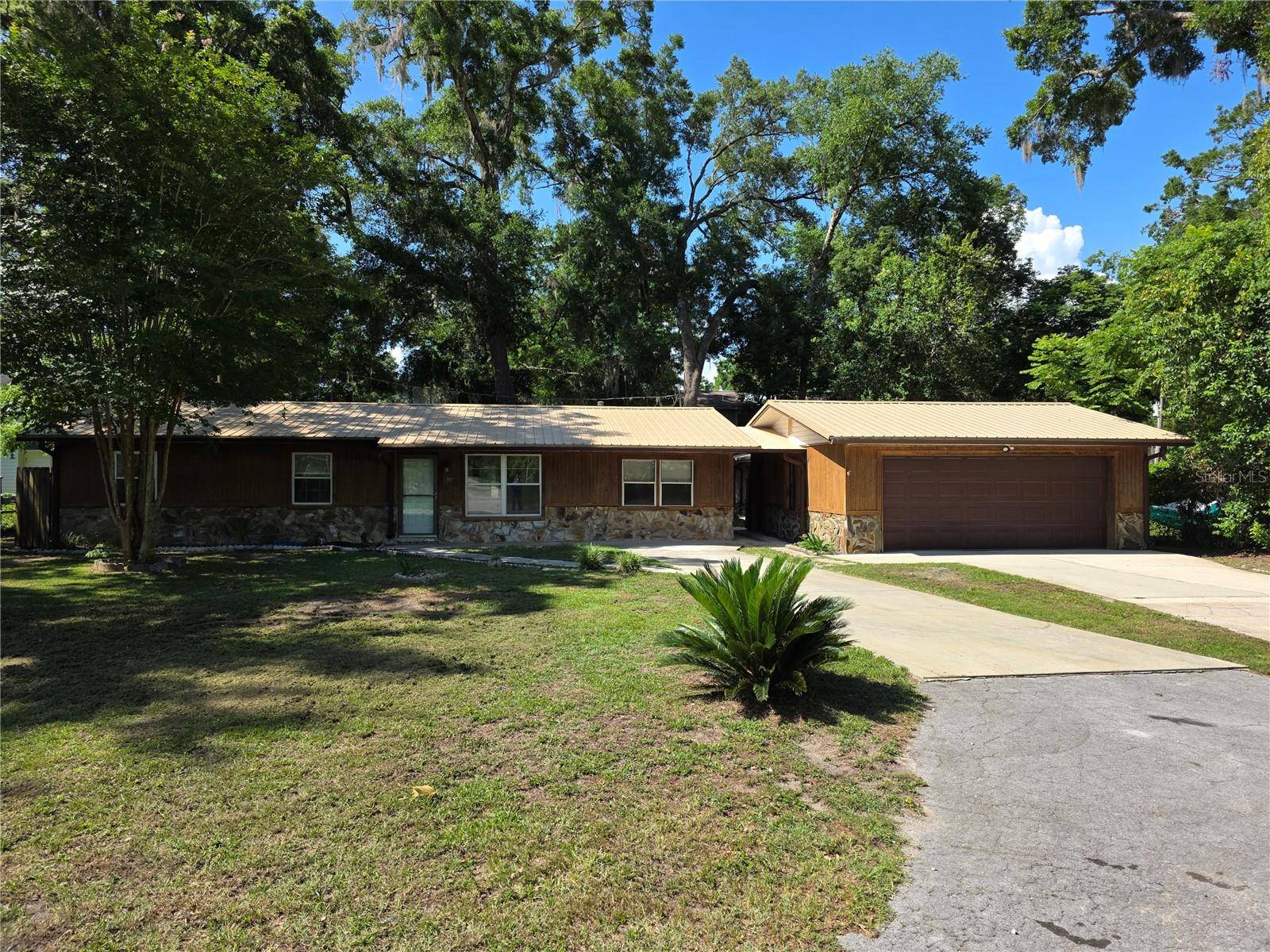 315 NE 2ND AVE, Williston, FL 32696