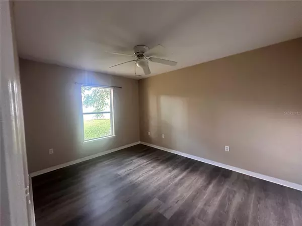 Ocala, FL 34480,4617 SE 27TH ST
