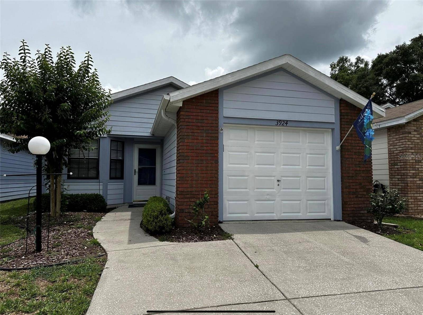 Ocala, FL 34470,3924 NE 22ND LN